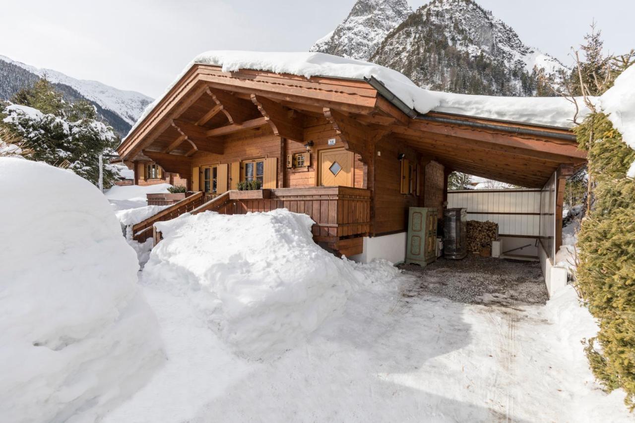Alpen-Chalets Achensee Maurach  Exterior photo