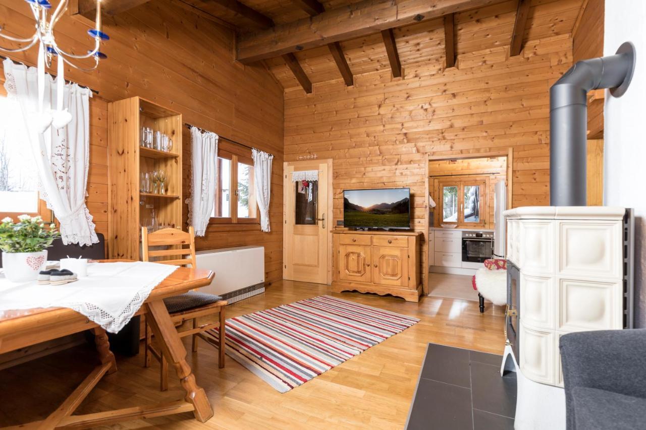 Alpen-Chalets Achensee Maurach  Exterior photo